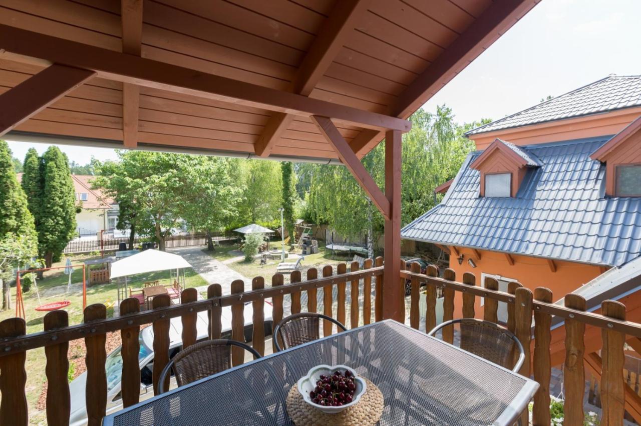 Holiday House Siófok Extérieur photo